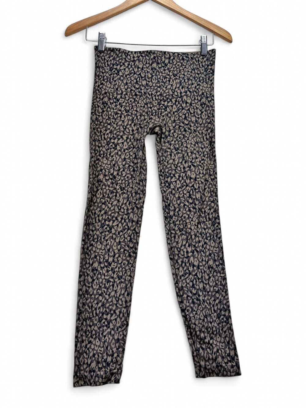 SPANX Leopard Print Pull-On Leggings Size M